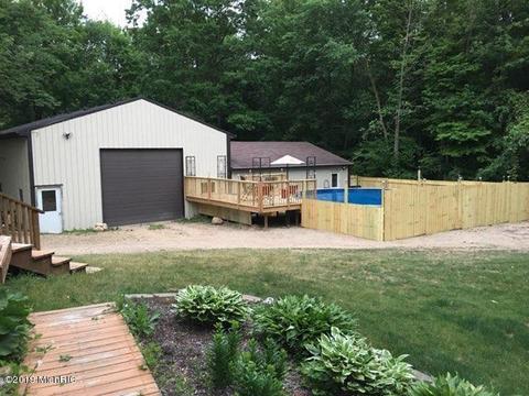 374 W Briggs Rd, Stanton, MI 48888 photo 5