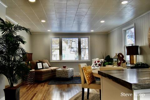 739 Morton Ave, Belding, MI 48809 photo 3