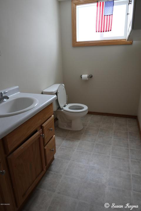 4142 Joan Dr, Dorr, MI 49323 photo 21