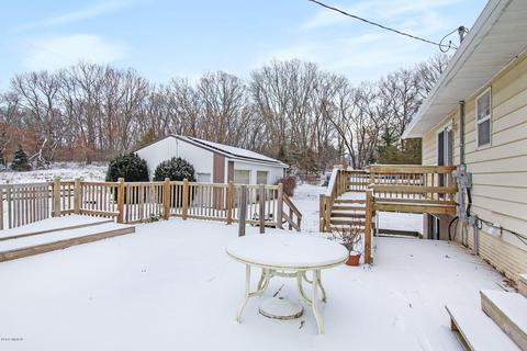 10038 Fish Rd, Belding, MI 48809 photo 11