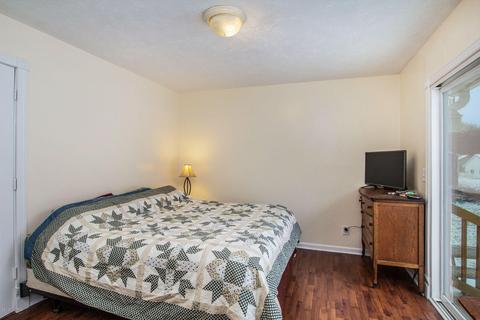 10038 Fish Rd, Belding, MI 48809 photo 15