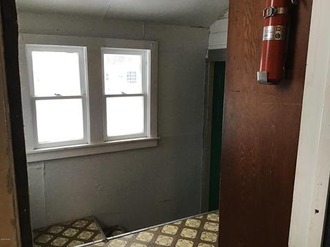 501 E Morrell St, Otsego, MI 49078 photo 16