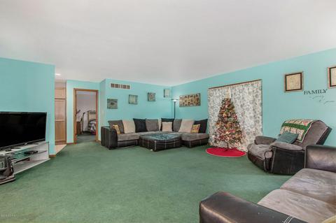 4209 34th St, Dorr, MI 49323 photo 6
