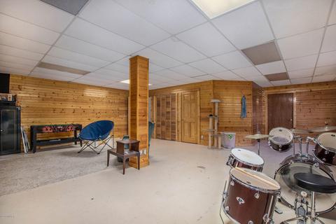 4209 34th St, Dorr, MI 49323 photo 11