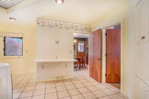 6897 Baldwin Ave, Newaygo, MI 49337 photo 19