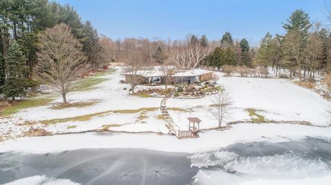 6897 Baldwin Ave, Newaygo, MI 49337 photo 2