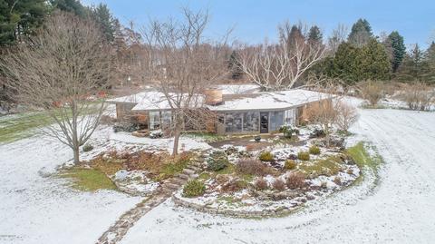 6897 Baldwin Ave, Newaygo, MI 49337 photo 1