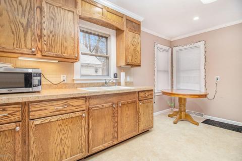 1602 Eagle St, Niles, MI 49120 photo 9