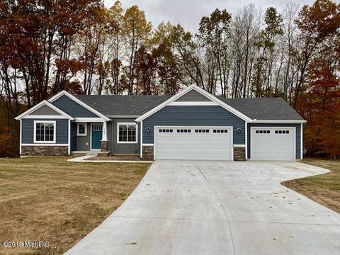 4639 Eagle Dr, Caledonia, MI 49316 photo 1