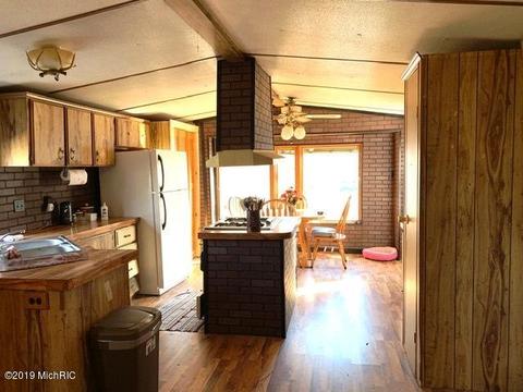 11573 Willow Rd, Bitely, MI 49309 photo 18
