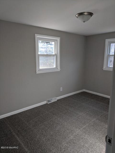 5097 Geiger Ct, Belding, MI 48809 photo 14