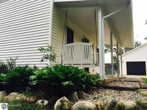 10408 W Coombs Rd, Manton, MI 49663 photo 2