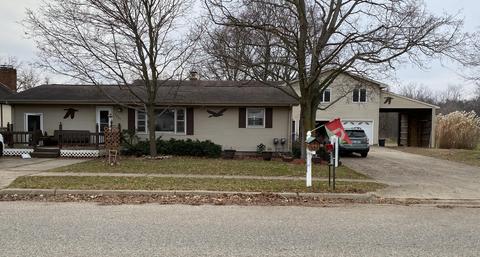 7992 S S Ainger Rd, Olivet, MI 49076 photo 1