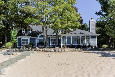 10047 Walter Hancock Rd, Baldwin, MI 49304 photo 2