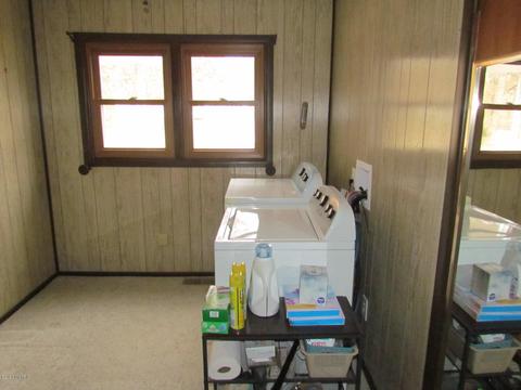 813 Circle Dr, Augusta, MI 49012 photo 11
