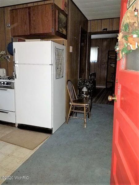 8338 E Wilderness Trl, White Cloud, MI 49349 photo 10