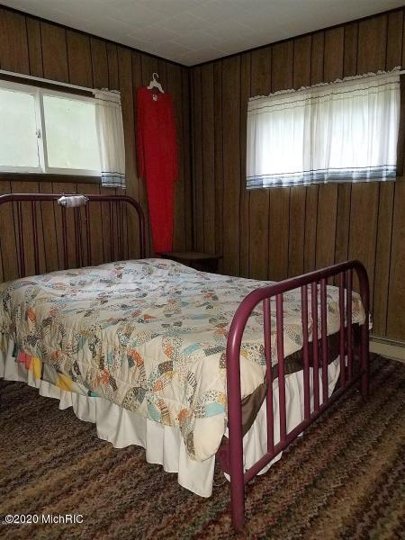 8338 E Wilderness Trl, White Cloud, MI 49349 photo 16