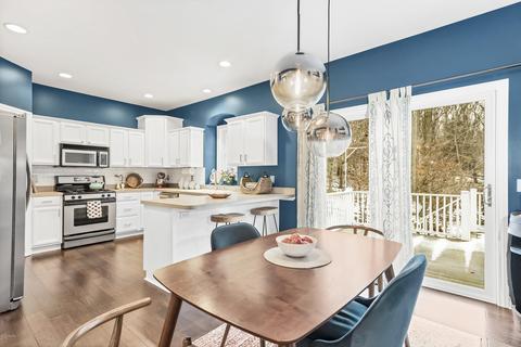 7104 30th St SE, Ada, MI 49301 photo 5