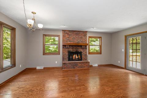 8669 Conservation St NE, Ada, MI 49301 photo 17