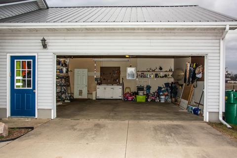 294 Pioneer St, Mendon, MI 49072 photo 3
