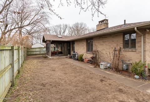 2774 E Sandra Ter, St. Joseph, MI 49085 photo 23
