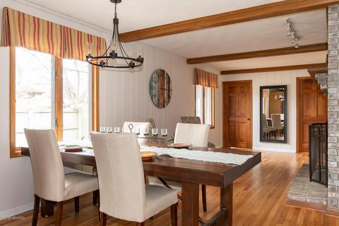 2774 E Sandra Ter, St. Joseph, MI 49085 photo 7