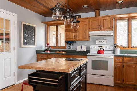 2774 E Sandra Ter, St. Joseph, MI 49085 photo 8