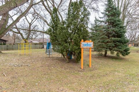 2774 E Sandra Ter, St. Joseph, MI 49085 photo 26