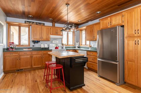 2774 E Sandra Ter, St. Joseph, MI 49085 photo 10