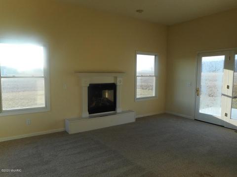 4170 S Loomis Rd, Shepherd, MI 48883 photo 8
