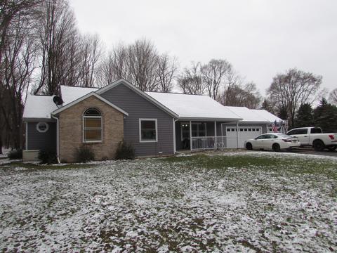 Mini Cabin For Sale Cabin For Sale In Brandon Township Michigan
