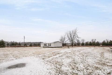 6974 Seeley Rd, Belding, MI 48809 photo 25