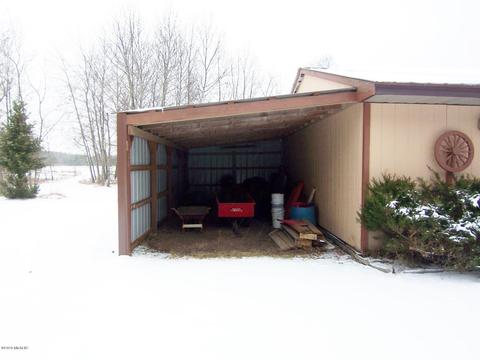 10865 Arrowhead Dr, Evart, MI 49631 photo 18