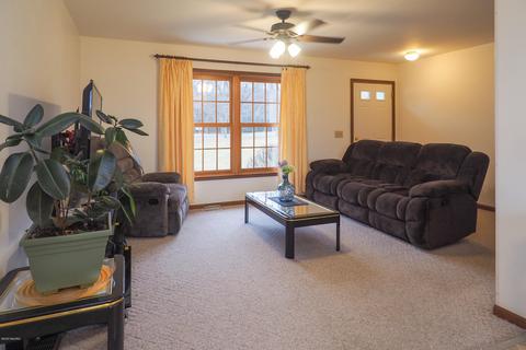 19452 Homer Rd, Marshall, MI 49068 photo 3