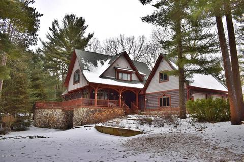 322 County Line Rd E, Manistee, MI 49660 photo 1