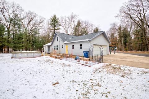 3445 34th St, Hamilton, MI 49419 photo 6