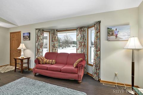 6919 Eric Ave, Jenison, MI 49428 photo 9