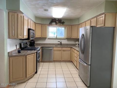 122 Highfield Rd, Marshall, MI 49068 photo 10