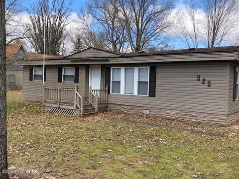 322 Forest St, Colon, MI 49040 photo 1