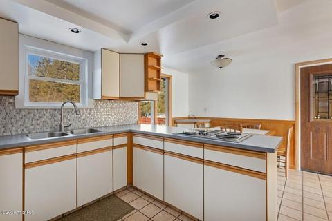 19077 Three Oaks Rd, Three Oaks, MI 49128 photo 7