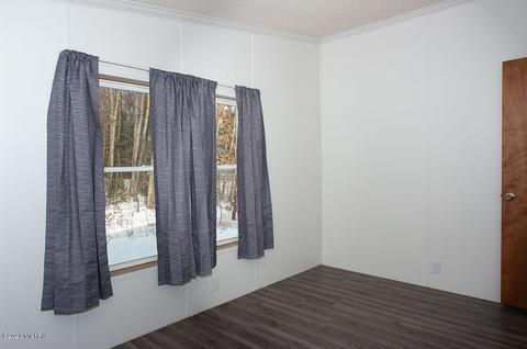 519 Tulip Ave, White Cloud, MI 49349 photo 13
