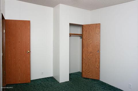 519 Tulip Ave, White Cloud, MI 49349 photo 15