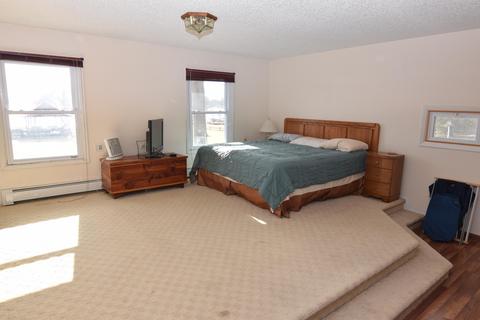 894 Johnson Dr, Quincy, MI 49082 photo 14