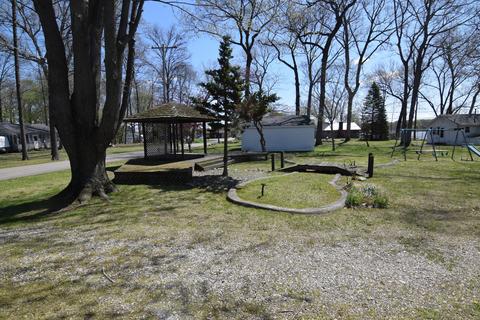 894 Johnson Dr, Quincy, MI 49082 photo 50