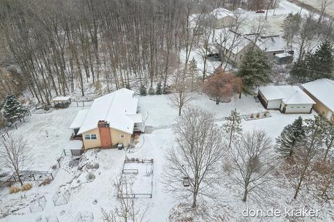 3352 S White Bridge Rd, Lowell, MI 49331 photo 4