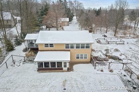 3352 S White Bridge Rd, Lowell, MI 49331 photo 2