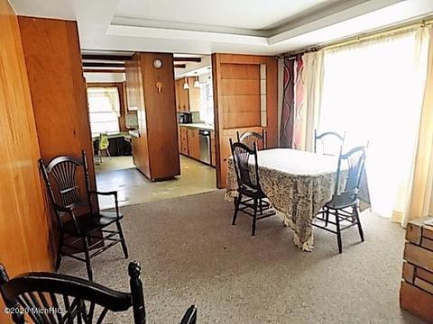 159 Hampton Rd, Benton Harbor, MI 49022 photo 4