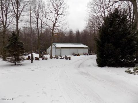 835 53rd St, Pullman, MI 49450 photo 2