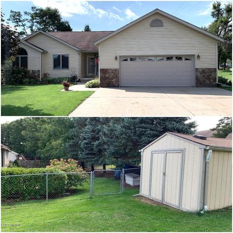 1415 5th St, Belding, MI 48809 photo 2