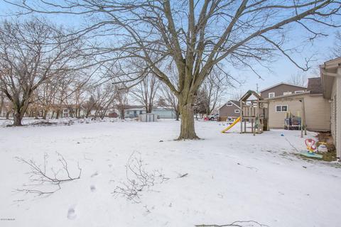 216 E Maple St, Shepherd, MI 48883 photo 26